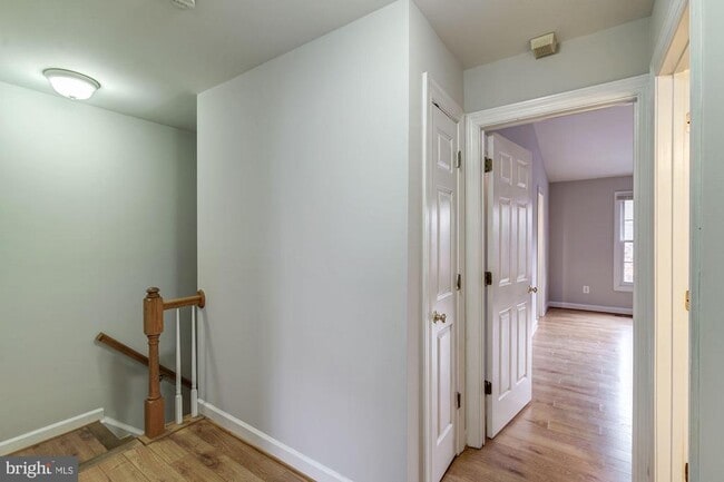 Building Photo - 2106 Patty Ln