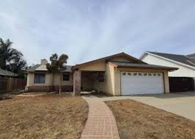 Primary Photo - 3 Bedroom / 2 Bathroom Home for Rent $2,495