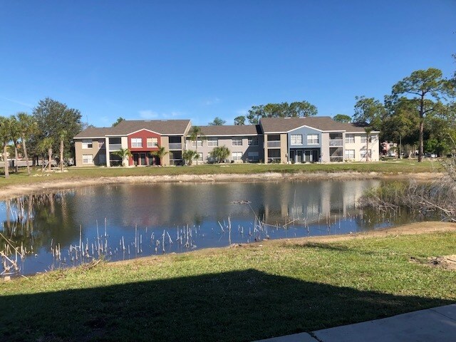 Building Photo - 150 Santa Clara Dr