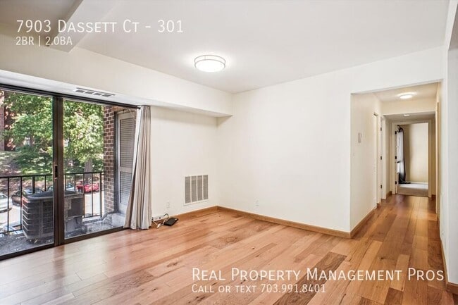 Building Photo - 7903 Dassett Ct