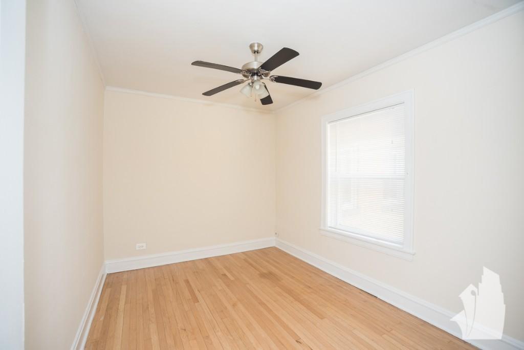 Building Photo - 5208 N Leavitt St