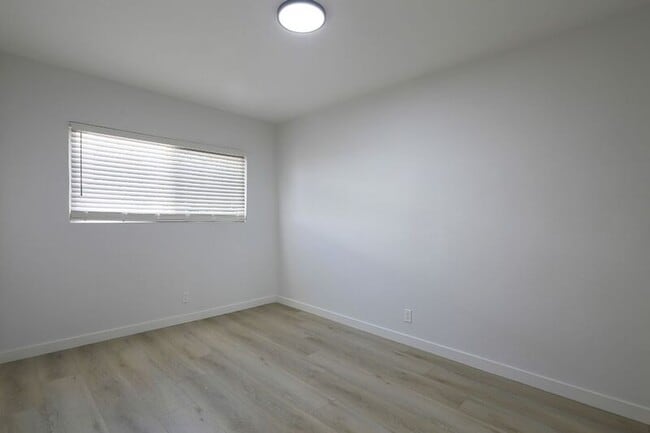 Building Photo - 7323 Valmont St