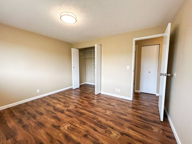 Building Photo - 4998 Arrowood Ct SE
