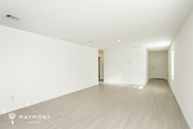 Building Photo - Live the Sunterra Lifestyle: Lagoon, Pool & More