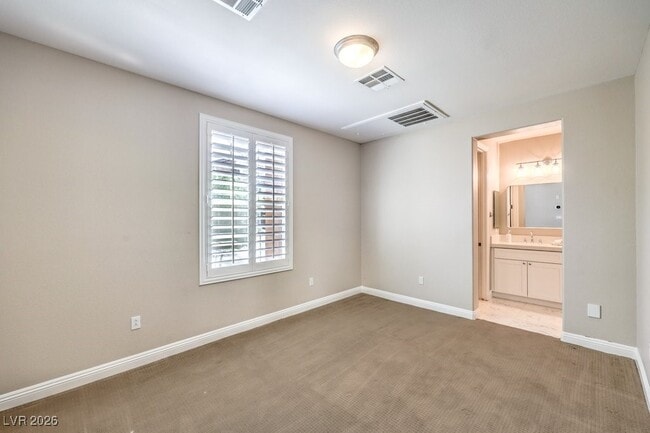 Building Photo - 636 Chervil Valley Dr