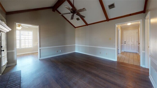 Building Photo - 1806 Heatherton Dr