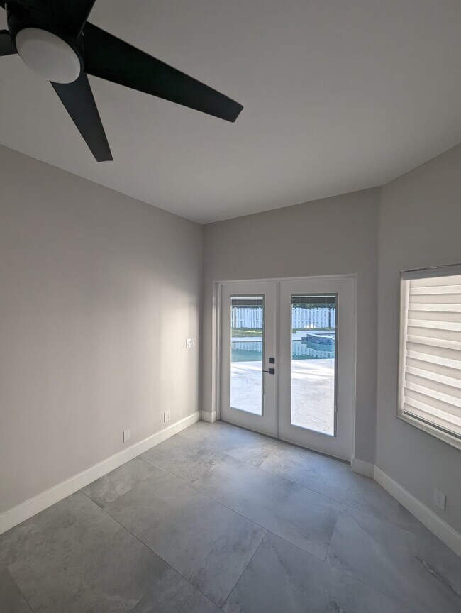 Building Photo - 5720 NW 61st Pl