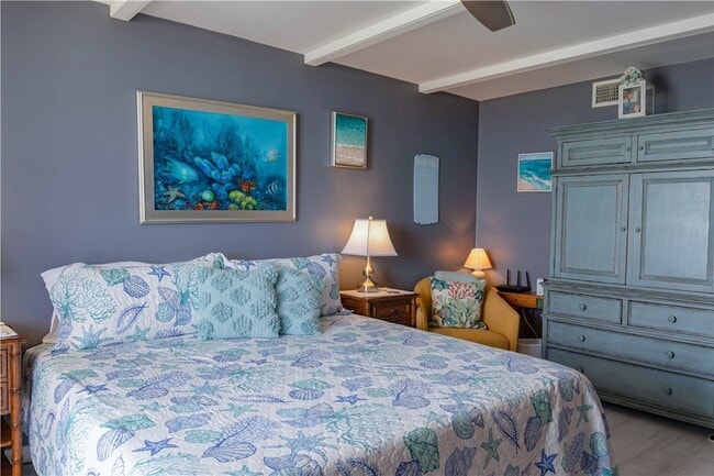 Building Photo - 4141 Ocean Dr