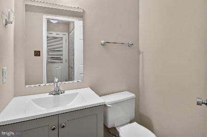 Building Photo - 4512 Rutherford Way