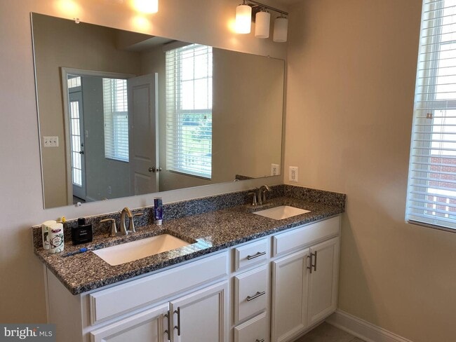 Building Photo - 5001 Judicial Way