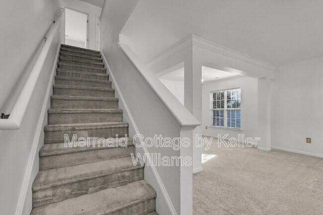 Building Photo - 25 Pennyroyal Way