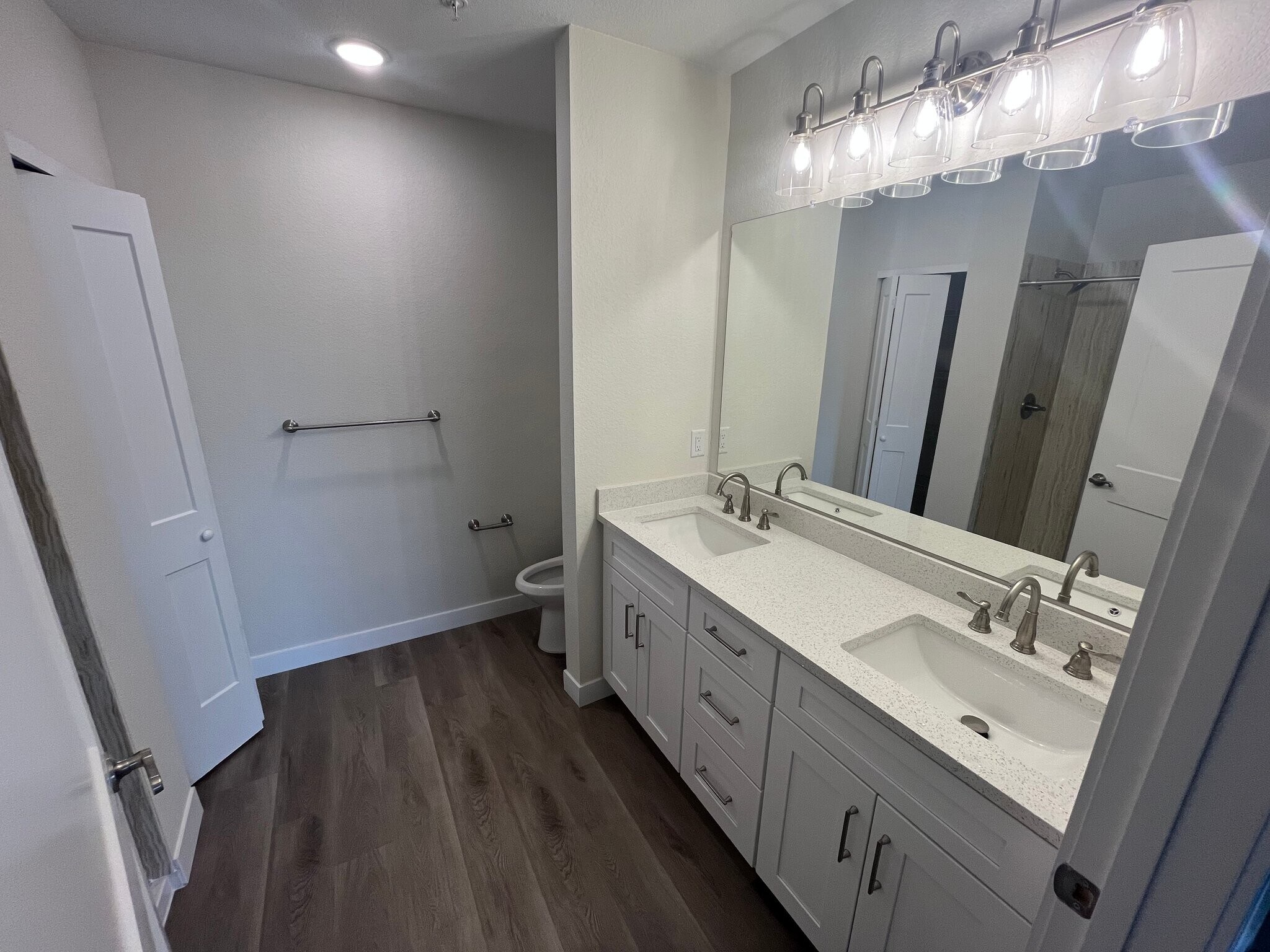 Building Photo - 18645 Stroh Rd