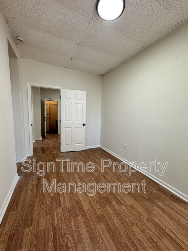 Primary Photo - 40 N Conococheague St