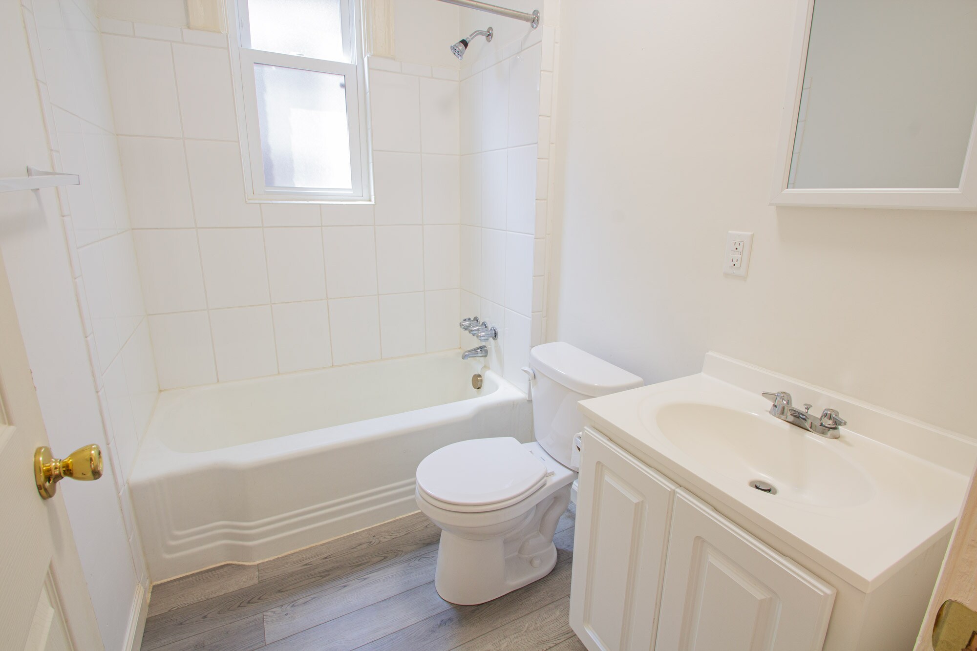 Building Photo - 315 South Ave