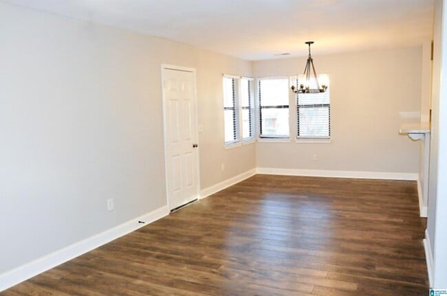 Building Photo - 2131 Sandlin Rd