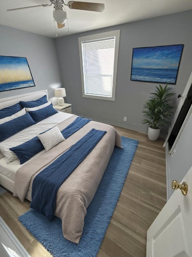 Building Photo - 913 10th St