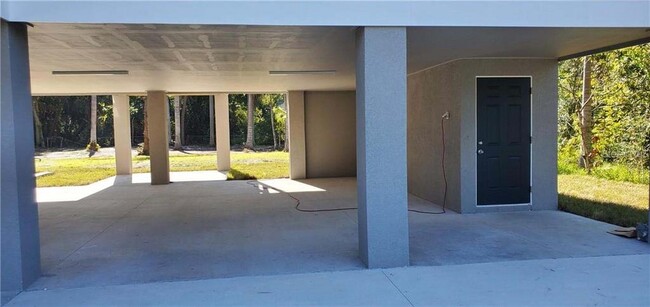 Building Photo - 25459 Shore Dr