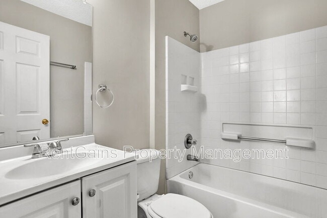 Building Photo - 2067 Wax Myrtle Ct