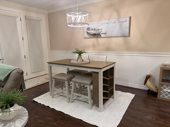 Building Photo - 2112 Fm 3186