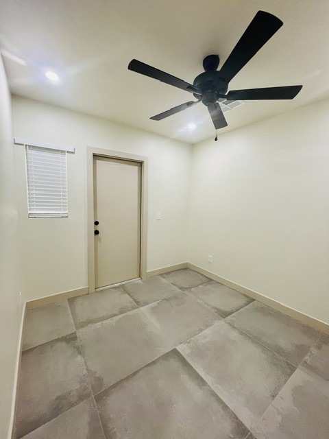 Bedroom 2 - 1501 W Lynwood St