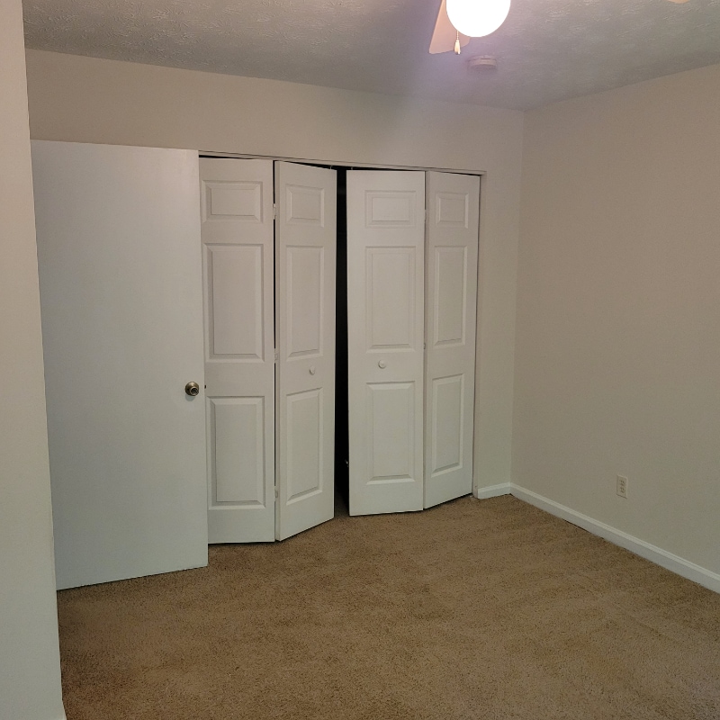 Building Photo - 1625 Riverside Trail NE