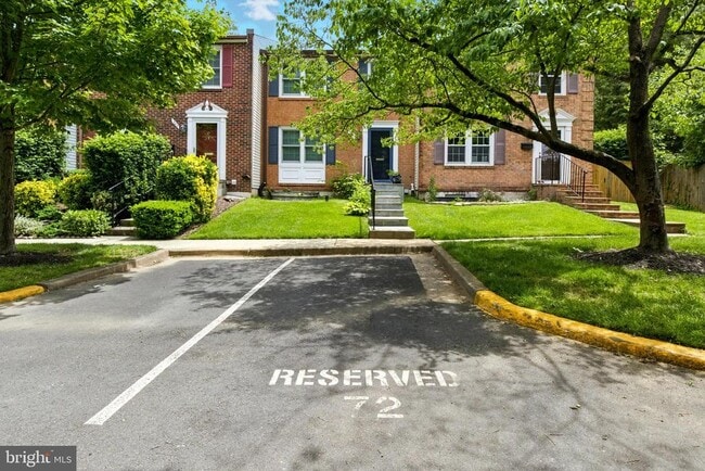 Building Photo - 351 Gundry Dr