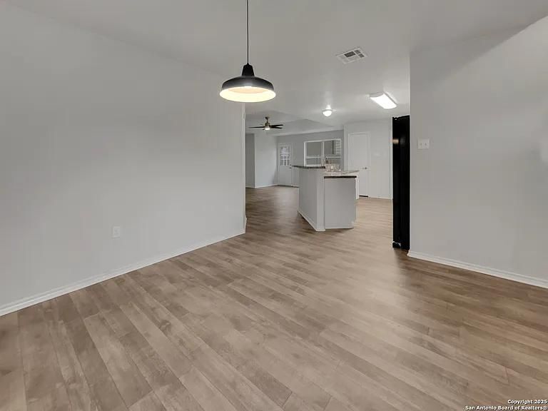 Building Photo - 3420 Rob Roy St