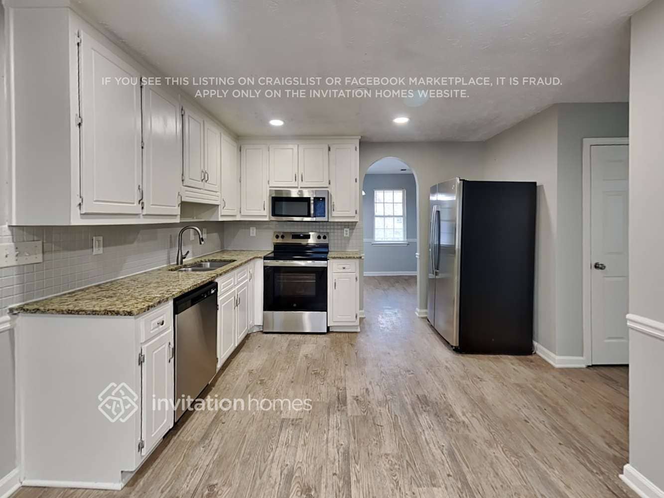 Building Photo - 2035 Amberly Glen Way