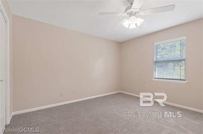 Building Photo - 107 Palisade Cir