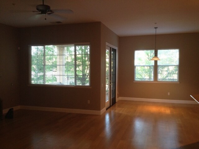 Building Photo - Fantastic Former Model Home in a 55+ El Do...
