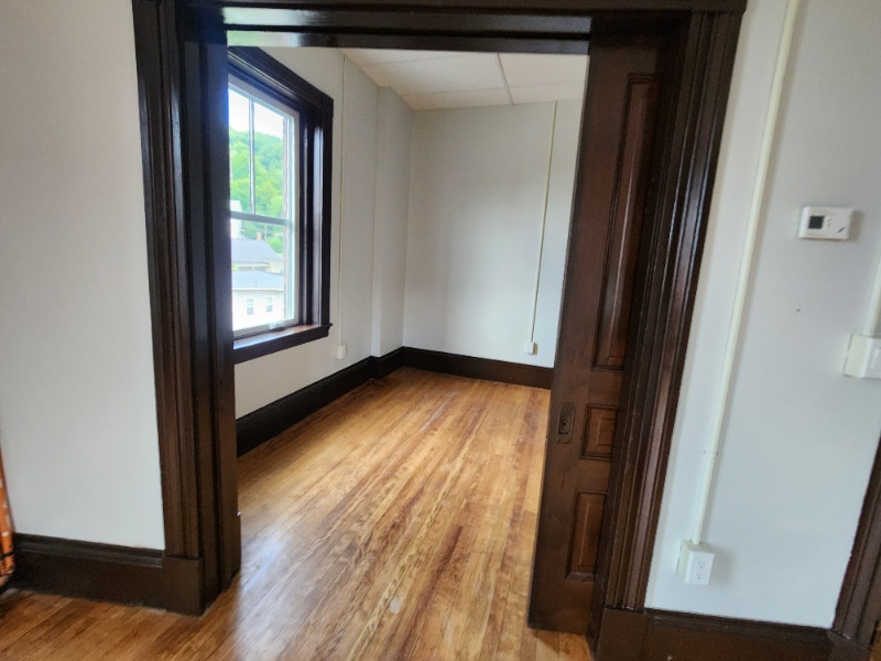 Building Photo - 10 Langdon St