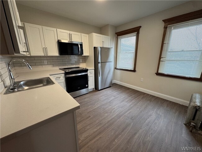 Building Photo - 121 Humboldt Pkwy