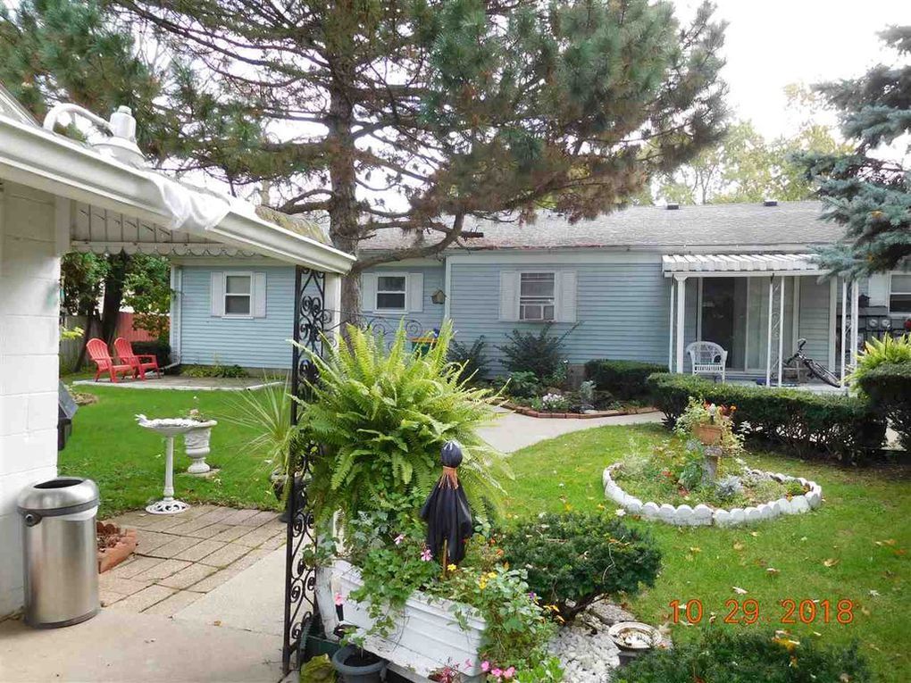Back of Property - 212 Harrison St
