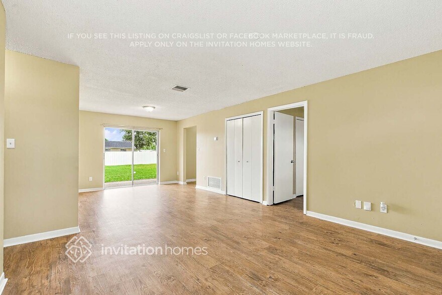 Building Photo - 896 McKenny Ave