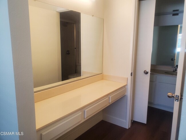 Building Photo - 6525 Twin Cir Ln