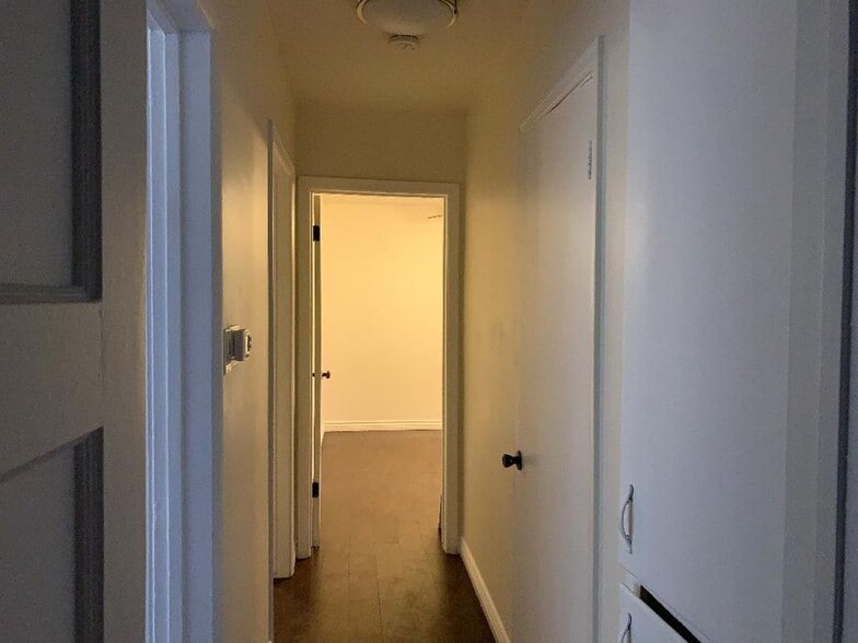 Building Photo - 18233 Welby Way