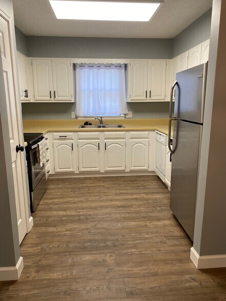 Building Photo - 2039 Heritage Pl