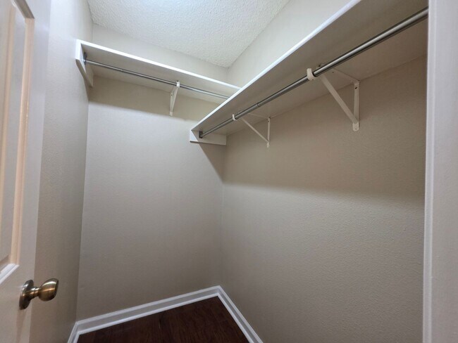Building Photo - 1407 Blackbridge