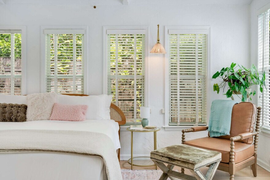 Building Photo - 4131 Lybyer Ave