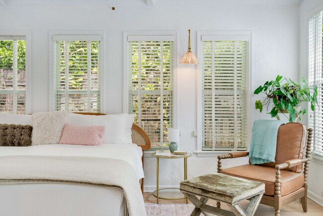 Building Photo - 4131 Lybyer Ave