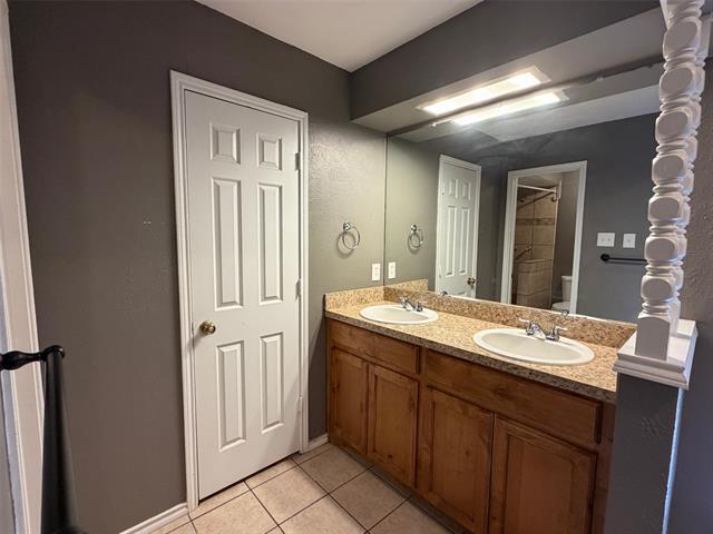 Building Photo - 205 Josey Ln