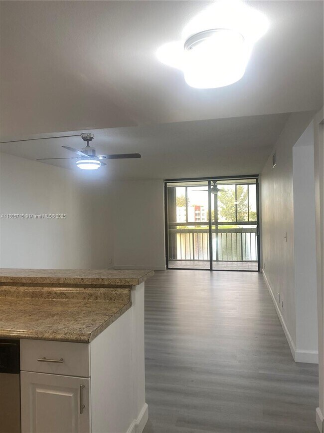 Building Photo - 12219 SW 14th Ln