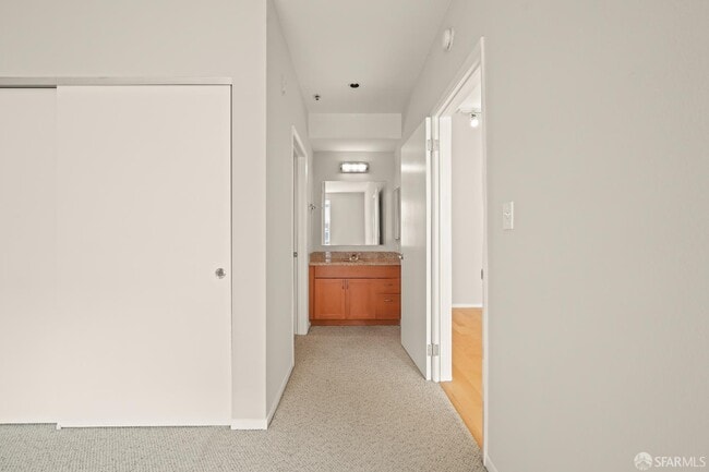 Building Photo - 821 Folsom St