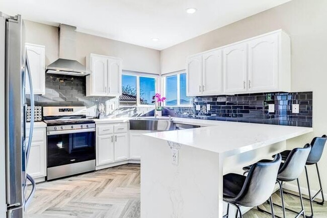 Building Photo - 66815 Vista Pl