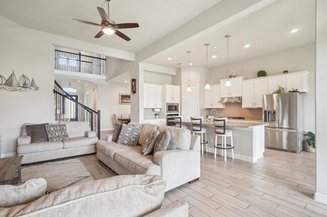 Building Photo - 29446 Westhope Dr