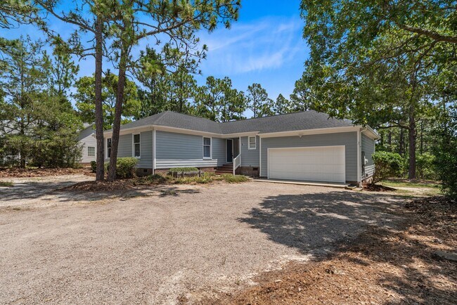 Building Photo - 74 Dove Trail
