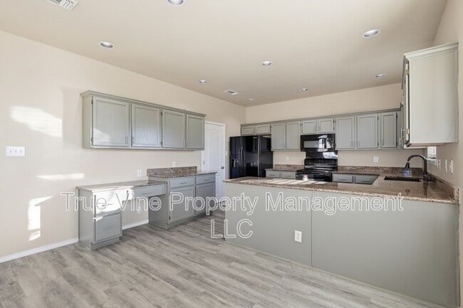 Building Photo - 116 Cirrus Cove