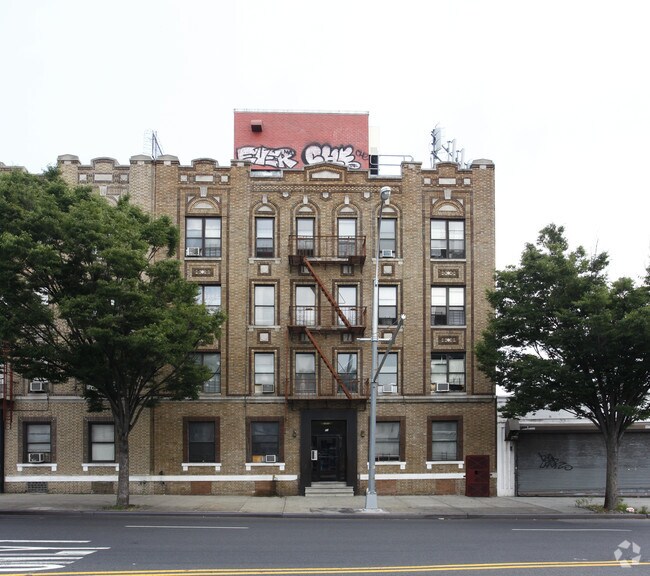 21 Pennsylvania Ave 21 Pennsylvania Ave Brooklyn NY 11207 Apartment