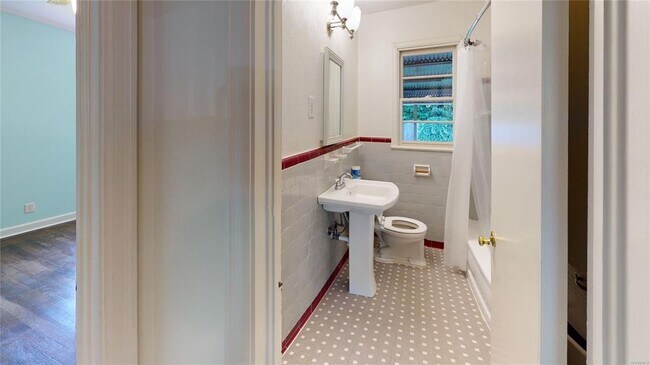 Building Photo - 3363 Audubon Rd