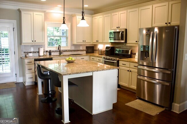 Building Photo - 2559 Willow Fld Xing